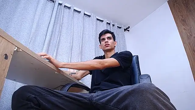 Sebalexis7 online show from 11-19-25, 03:17