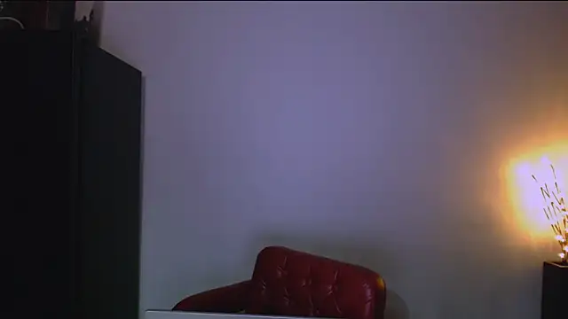 Snapshot of Lia_noo_regrets chatting on 02-27-26, 04:07 Lia noo regrets online show from 02-27-26, 04:07