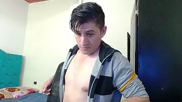 Snapshot of unusualsuccubus0 chatting on 10-20-25, 03:29 unusualsuccubus0 online show from 10-20-25, 03:29