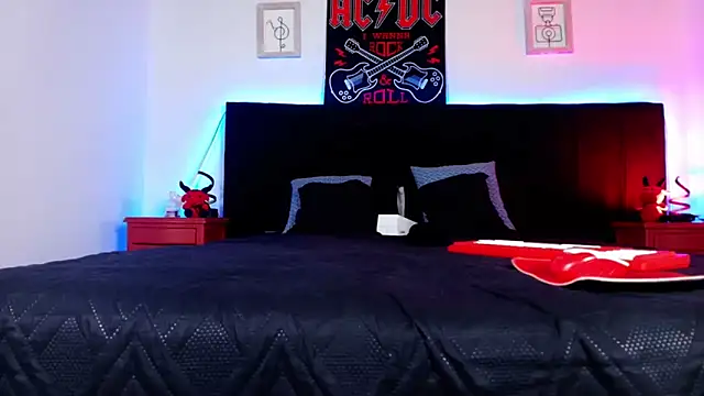 Alisse Moore online show from 03-19-26, 12:20