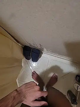 Snapshot of catluvr999 chatting on 02-25-26, 03:16 catluvr999 online show from 02-25-26, 03:16