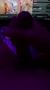 AndyRico18 online show from 12-22-25, 03:42