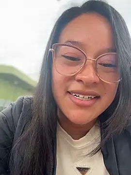 Liulee2 online show from 11-06-25, 04:30