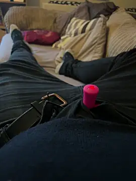 different-strokes online show from 10-31-25, 03:35