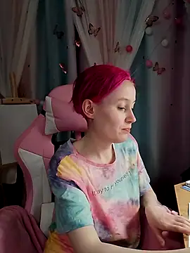 Fuzzy Unicorn online show from 10-10-25, 07:35