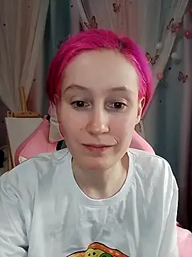 Fuzzy Unicorn online show from 11-24-25, 07:35