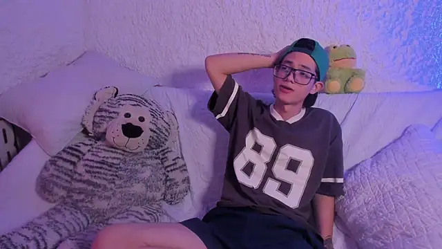 Snapshot of thiago_kinghot chatting on 09-11-25, 07:08 thiago kinghot online show from 09-11-25, 07:08