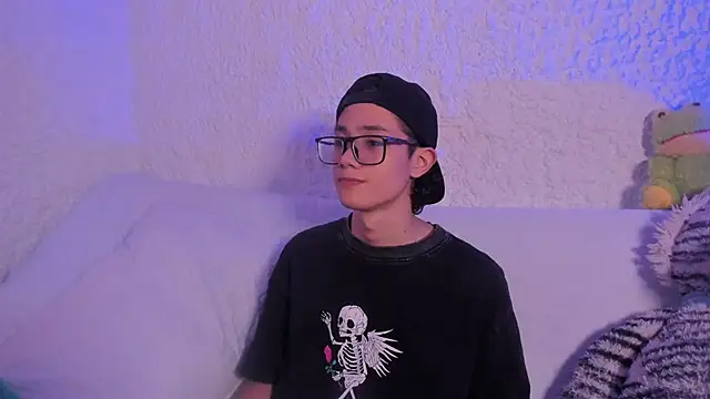 Snapshot of thiago_kinghot chatting on 09-12-25, 04:12 thiago kinghot online show from 09-12-25, 04:12