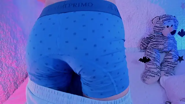 Snapshot of thiago_kinghot chatting on 10-04-25, 05:27 thiago kinghot online show from 10-04-25, 05:27