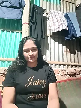 Snapshot of Hotty-couple063 chatting on 10-27-25, 08:57 Hotty-couple063 online show from 10-27-25, 08:57