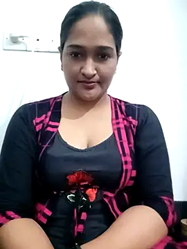 Snapshot of Hotty-couple063 chatting on 11-02-25, 05:48 Hotty-couple063 online show from 11-02-25, 05:48