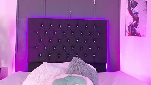 Billie Eilish online show from 11-06-25, 07:26