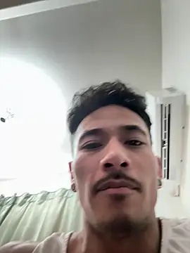 Snapshot of tanjir020 chatting on 03-10-26, 03:28 tanjir020 online show from 03-10-26, 03:28