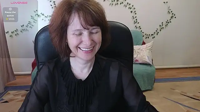 Lia Tito online show from 04-03-26, 06:22