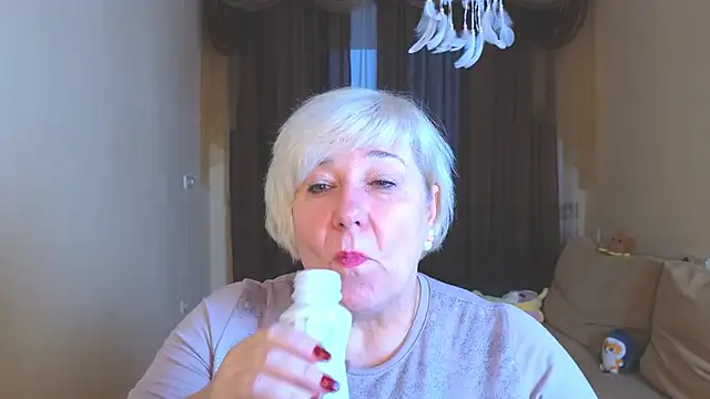 Milana Milky online show from 11-24-25, 05:07