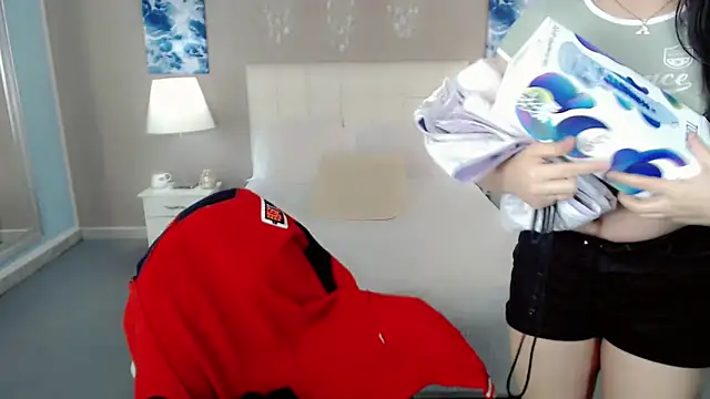 maddissonivanova online show from 10-16-25, 07:26