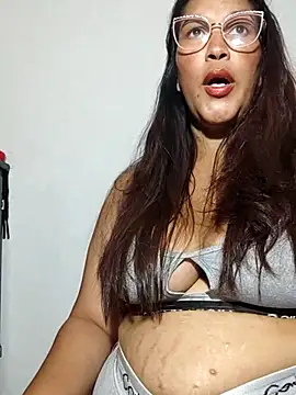 Ivy horse  online show from 03-08-26, 02:37