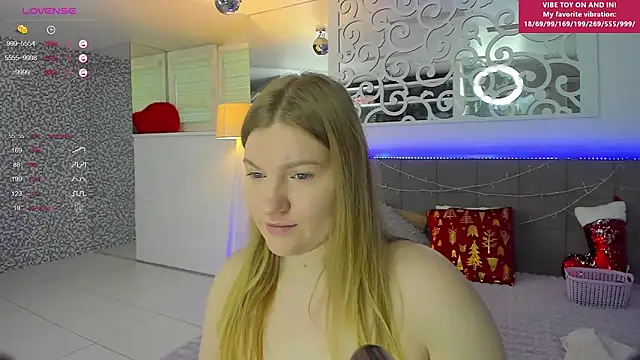 Snapshot of AshleyJoness chatting on 12-18-25, 06:08 AshleyJoness online show from 12-18-25, 06:08