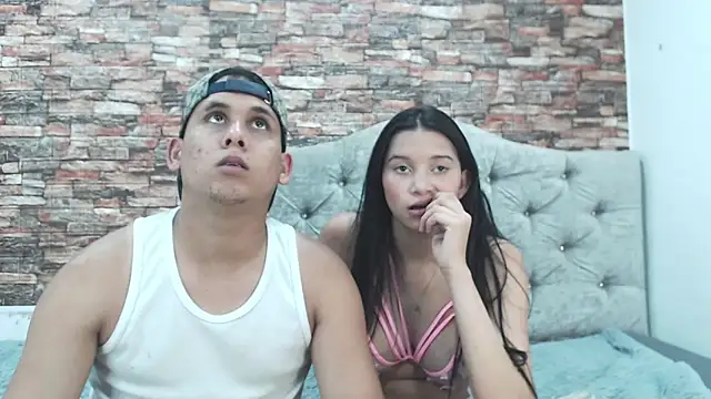 Snapshot of owenandrosecs chatting on 09-22-25, 06:43 owenandrosecs online show from 09-22-25, 06:43