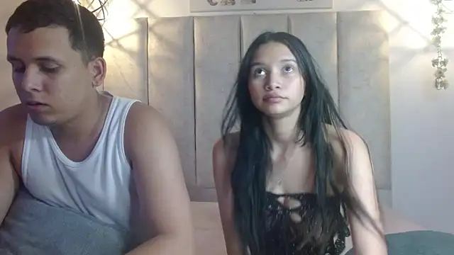 Snapshot of owenandrosecs chatting on 09-23-25, 10:35 owenandrosecs online show from 09-23-25, 10:35