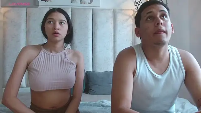 Snapshot of owenandrosecs chatting on 10-14-25, 08:42 owenandrosecs online show from 10-14-25, 08:42