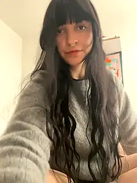 Snapshot of Abril_thompson98 chatting on 10-28-25, 08:55 Abril thompson98 online show from 10-28-25, 08:55