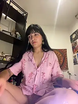 Snapshot of Abril_thompson98 chatting on 11-19-25, 02:44 Abril thompson98 online show from 11-19-25, 02:44