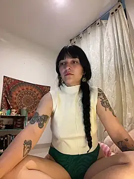 Snapshot of Abril_thompson98 chatting on 11-26-25, 03:18 Abril thompson98 online show from 11-26-25, 03:18