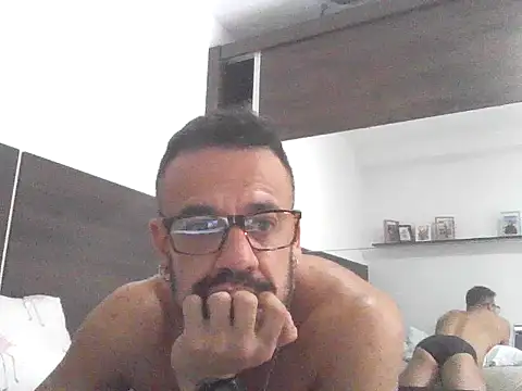 Snapshot of GustavoTolledo30 chatting on 10-07-25, 01:08 GustavoTolledo30 online show from 10-07-25, 01:08