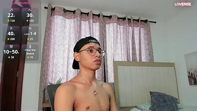 tristan gold online show from 09-18-25, 03:25