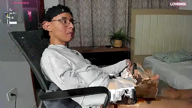 tristan gold online show from 09-19-25, 03:30