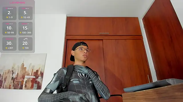 tristan gold online show from 09-28-25, 10:59