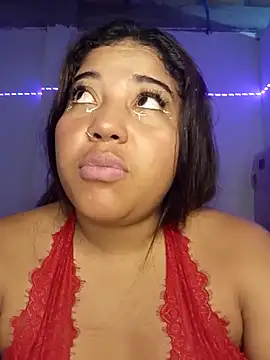 Snapshot of angelHeath13 chatting on 10-25-25, 04:31 angelHeath13 online show from 10-25-25, 04:31