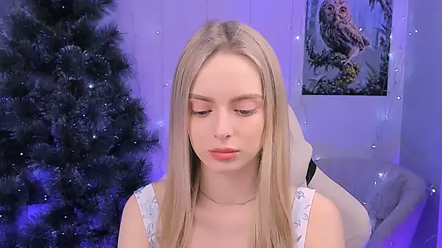 JuliaBrewwer online show from 12-17-25, 01:50