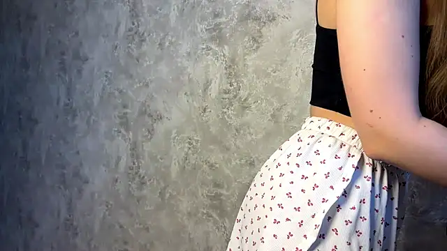 LushMira online show from 10-08-25, 10:57