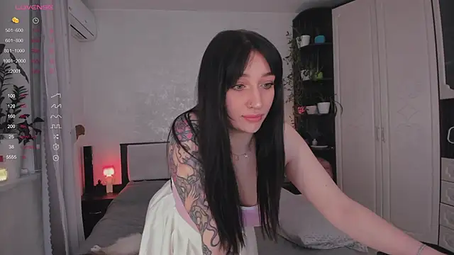 AriellaAllure online show from 11-13-25, 03:55