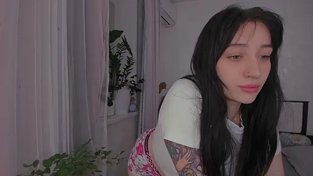 AriellaAllure online show from 11-17-25, 12:55