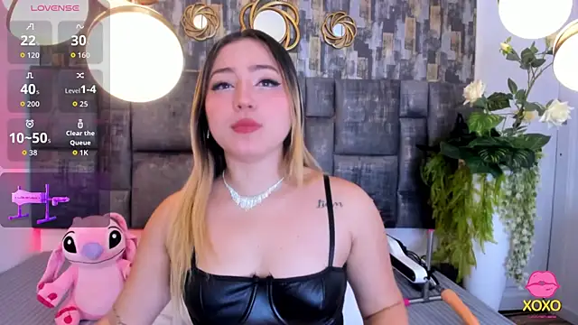 PatyLawrence online show from 11-20-25, 04:23