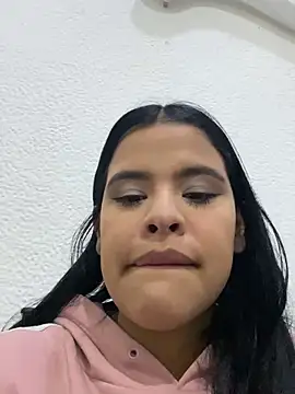 Snapshot of Aisha_poweer chatting on 10-02-25, 02:51 Aisha poweer online show from 10-02-25, 02:51