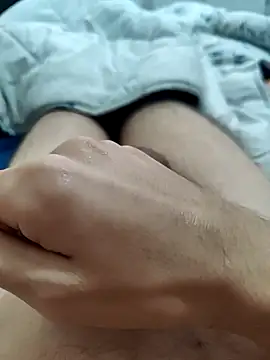 emrekzlk52 online show from 10-30-25, 11:00