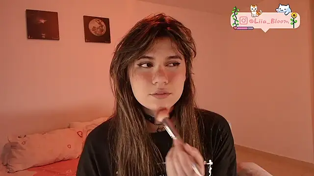 Liia-Bloom online show from 09-14-25, 03:16