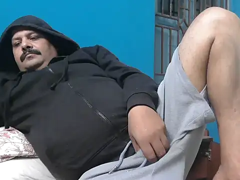 simpleboldguy277 online show from 01-18-26, 05:28