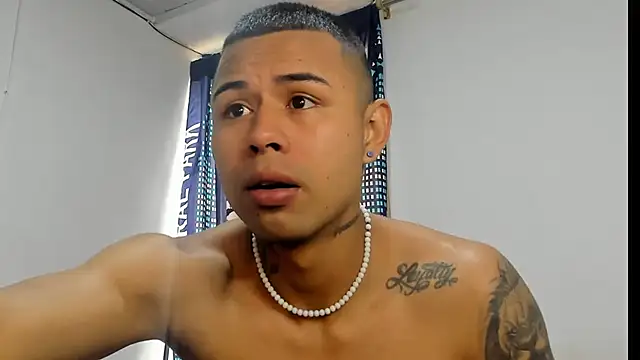  Logan Colton  online show from 11-13-25, 08:52