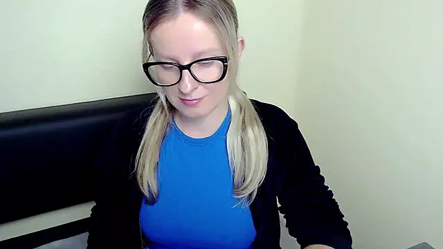 VanillaRose  online show from 09-12-25, 06:24