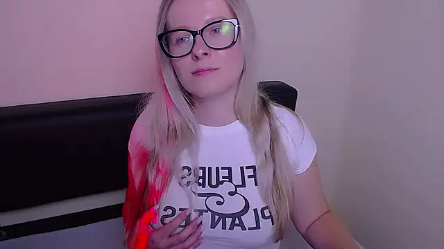 VanillaRose  online show from 09-22-25, 07:10