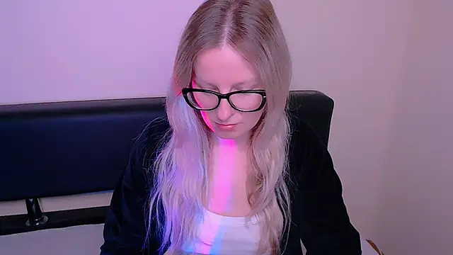 VanillaRose  online show from 09-27-25, 06:40