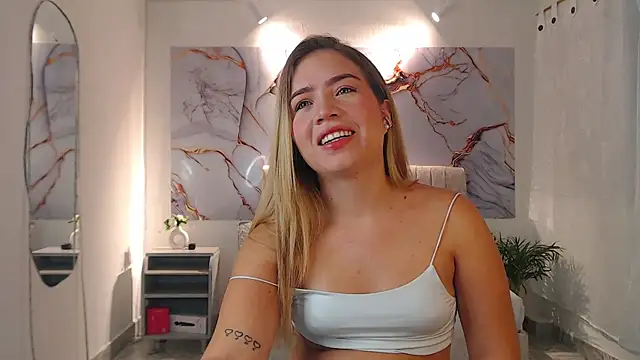 Snapshot of _Tiffany1 chatting on 10-17-25, 07:49 Tiffany1 online show from 10-17-25, 07:49