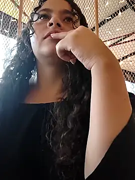 Snapshot of Yaya_watson chatting on 11-07-25, 08:31 Yaya watson online show from 11-07-25, 08:31