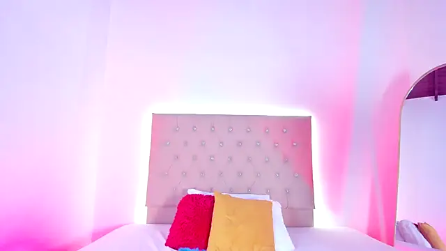 Zafiro  Brown online show from 10-07-25, 12:02