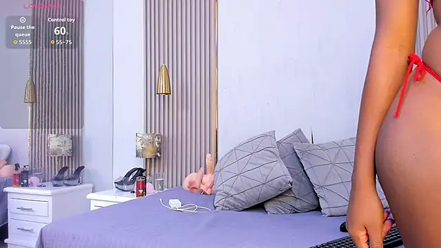 Skylar Smith  online show from 10-15-25, 12:38